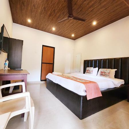 Garden Villa 瓦加托 外观 照片