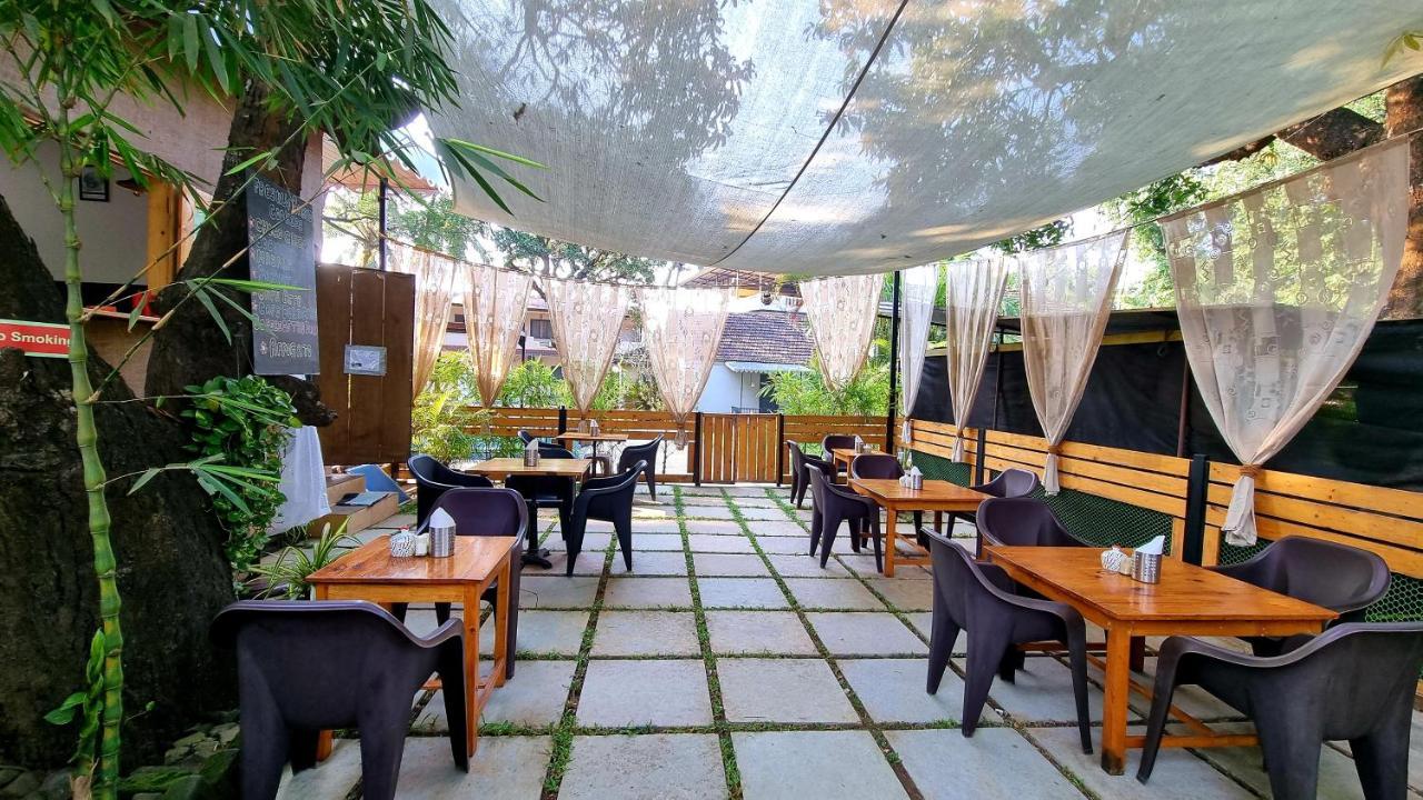Garden Villa 瓦加托 外观 照片
